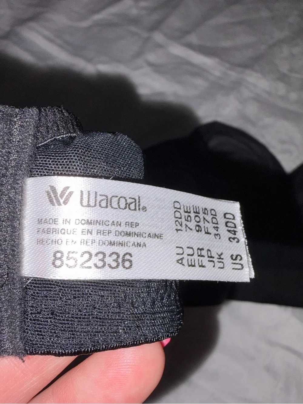 Nwot WACOAL 852336 ELEVATED ALLURE WIRELESS BRA BLACK  Sz 34DD